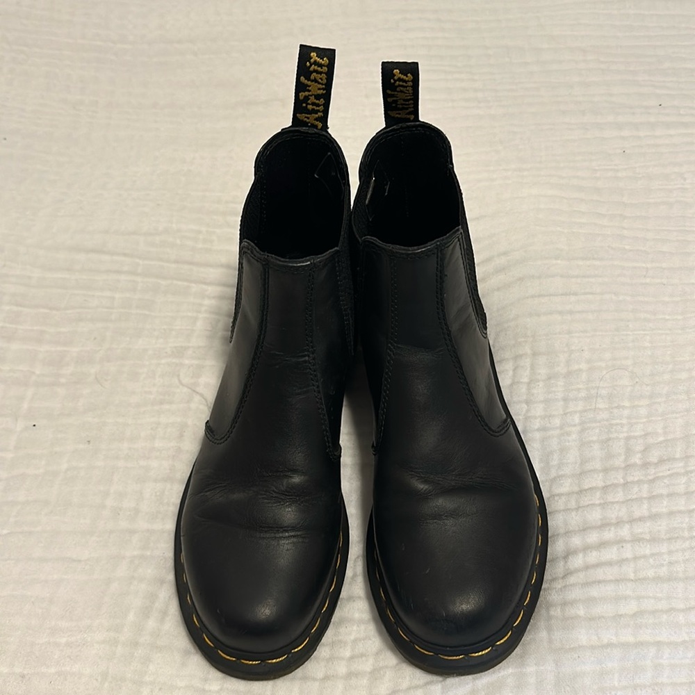 Dr. Martens 2976 Chelsea Boot - Black, 8